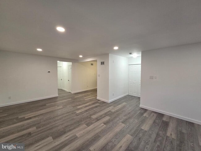 8947 Alton St in Philadelphia, PA - Building Photo - Building Photo