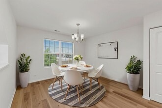 2305 Upland Rd in Pingree Grove, IL - Building Photo - Building Photo