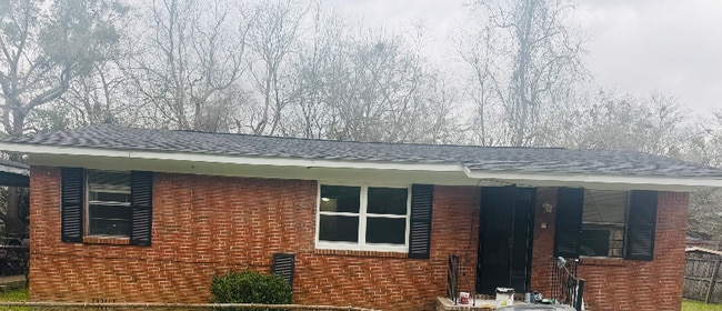 property at 2502 Dubose St