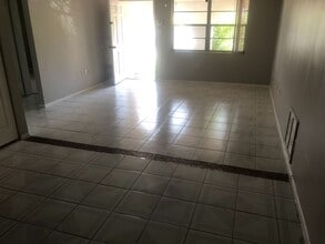 9411 Ledgestone Ln in Port Richey, FL - Building Photo - Building Photo