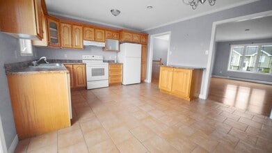 60 Hopedale Crescent in St John's, NL - Building Photo - Building Photo