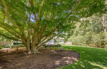 86 Gansett Ln in Amagansett, NY - Building Photo - Building Photo