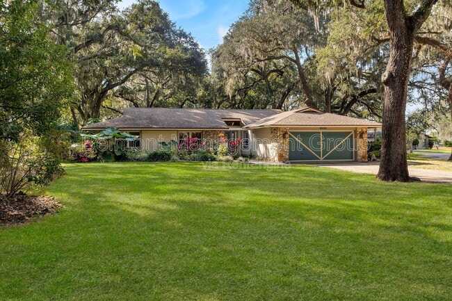 property at 5376 Majestic Island Cir