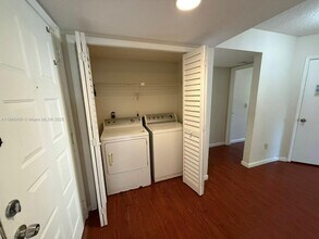 4401 W McNab Rd in Pompano Beach, FL - Building Photo - Building Photo
