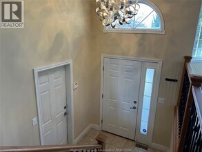 4748 Juliet Crescent in Windsor, ON - Building Photo - Building Photo