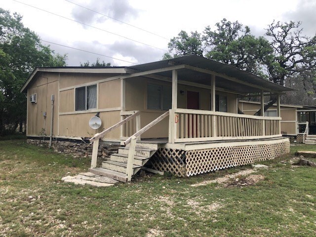 50140 I-10 in Comfort, TX - Building Photo - Building Photo
