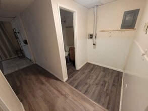 901 Lathrop St in Fairbanks, AK - Building Photo - Building Photo