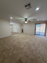 11402 W Hutton Dr in Surprise, AZ - Building Photo - Building Photo