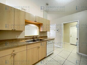 1359 E Evans Cir in Deltona, FL - Building Photo - Building Photo