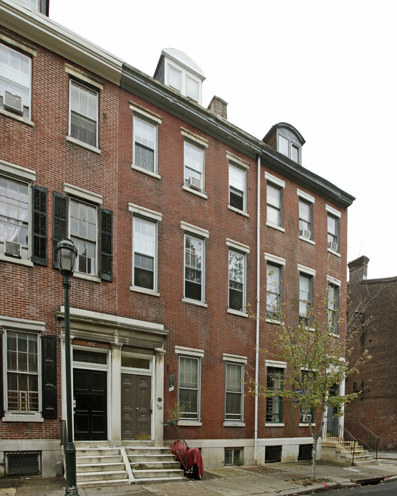 914 Pine St in Philadelphia, PA - Building Photo