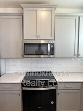 1027 S Point Rd in Belmont, NC - Building Photo - Building Photo