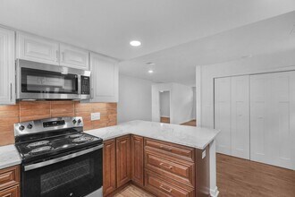 148 NC-210 in Holly Ridge, NC - Building Photo - Building Photo