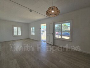 4550 166th St in Lawndale, CA - Building Photo - Building Photo