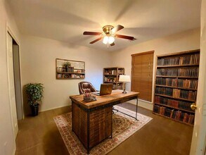 145 Strawn in Kyle, TX - Building Photo - Building Photo