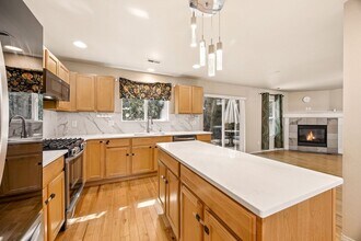 19123 14th Dr SE in Bothell, WA - Building Photo - Building Photo