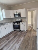 235 5th Ave in Troy, NY - Building Photo