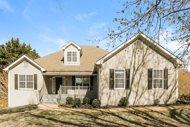 116 River Park Cir