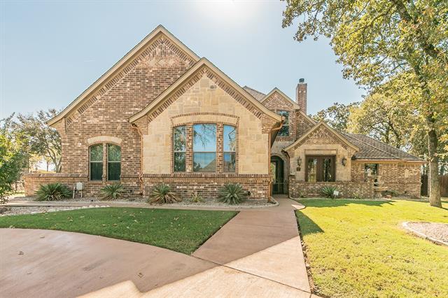 5829 Lakeside Dr in Fort Worth, TX - Building Photo