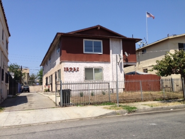 1539 W 35th St in Los Angeles, CA - Building Photo