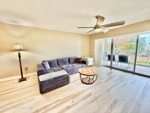 551 Casa Bella Dr in Cape Canaveral, FL - Building Photo - Building Photo