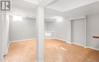 3174 Workman Dr in Mississauga, ON - Building Photo - Building Photo