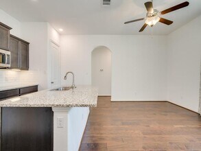 5017 Yucca Bloom Dr in Georgetown, TX - Building Photo - Building Photo
