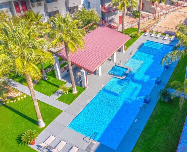 The Seasons Apartments Tucson in Tucson, AZ - Building Photo - Building Photo