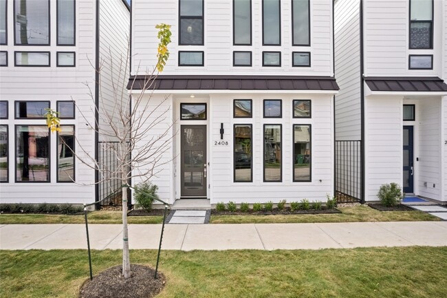 2408 Gray St in Houston, TX - Building Photo - Building Photo