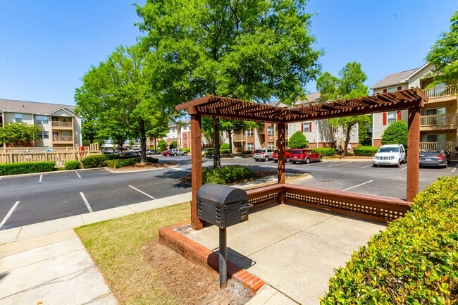 property at 835 Oglethorpe Ave SW