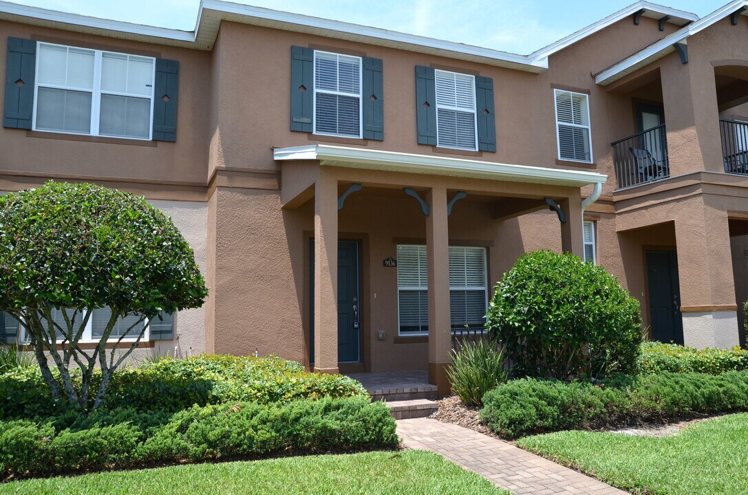 9136 Grey Moss Dr in Orlando, FL - Building Photo