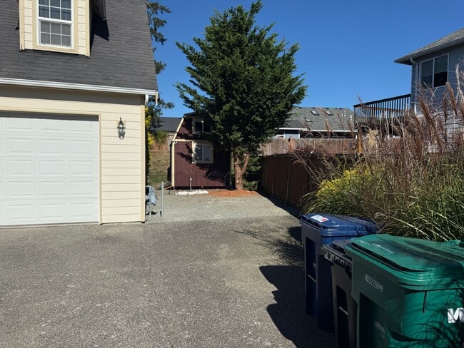 2407 Kylee Ct in Mount Vernon, WA - Building Photo - Building Photo