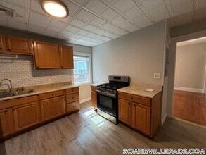 41 Simpson Ave in Somerville, MA - Foto de edificio - Building Photo