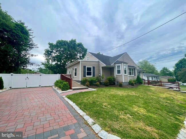 39 Mabel St in Trenton, NJ - Building Photo - Building Photo