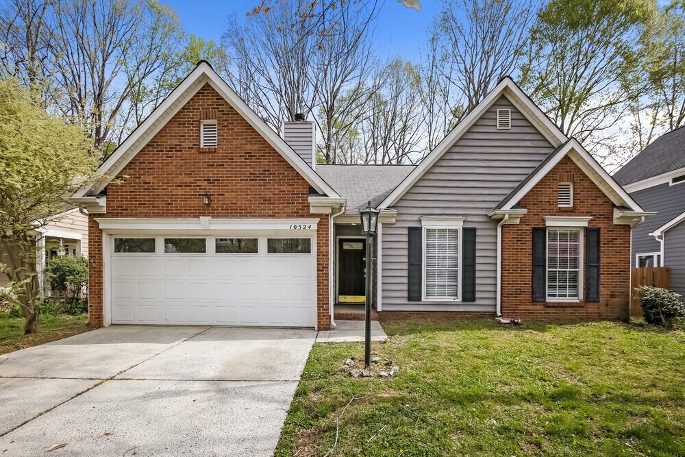 10524 Brawley Ln in Charlotte, NC - Building Photo