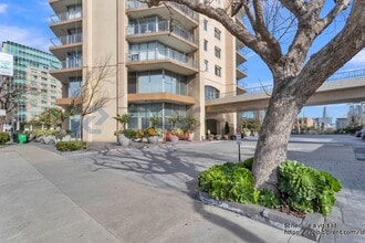 1200 Gough St in San Francisco, CA - Foto de edificio - Building Photo