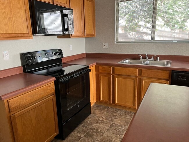 1176 S Fresno Ct in Chandler, AZ - Building Photo - Building Photo