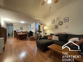 3052 W George St in Chicago, IL - Building Photo