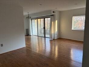 12307 Braxfield Ct in North Bethesda, MD - Building Photo - Building Photo