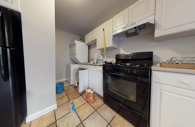 346 Allston St, Unit 2