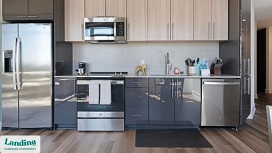 5201 Leesburg Pike, Unit 438 in Baileys Crossroads, VA - Building Photo - Building Photo