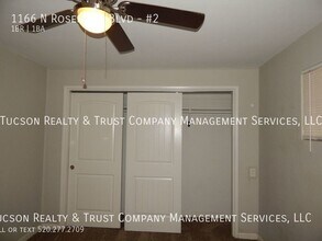 1166 N Rosemont Blvd in Tucson, AZ - Building Photo - Building Photo