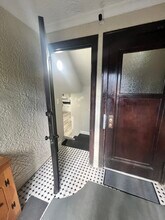 3748 W Windsor Ave, Unit G in Chicago, IL - Foto de edificio - Building Photo