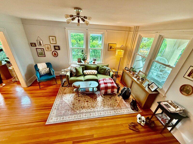 32 Miller Ave in Tarrytown, NY - Building Photo