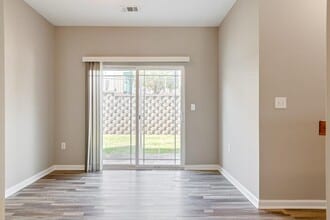 1020 Somerset Springs Dr in Spring Hill, TN - Building Photo - Building Photo