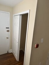 909 Clinton St, Unit 1C in Philadelphia, PA - Building Photo - Building Photo