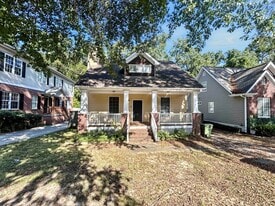 992 Sims Ave NW in Atlanta, GA - Building Photo