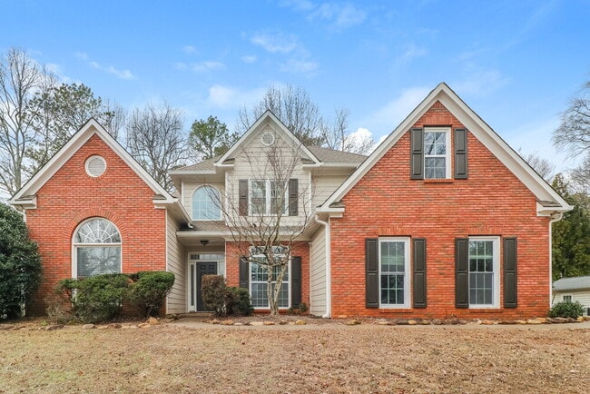 property at 15 Carriage Oaks Dr NW