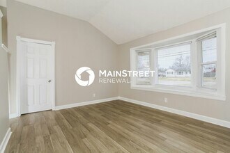 5413 Sir Barton Dr in Louisville, KY - Building Photo - Building Photo