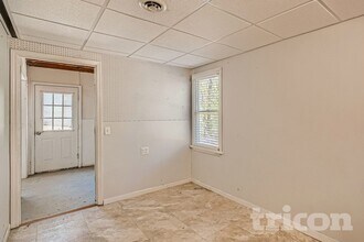 7035 Wynfield Dr in Cumming, GA - Foto de edificio - Building Photo