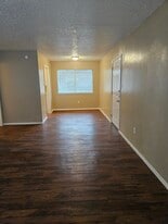 Parkhill Terrace and Kentwood Apartments in Big Spring, TX - Building Photo